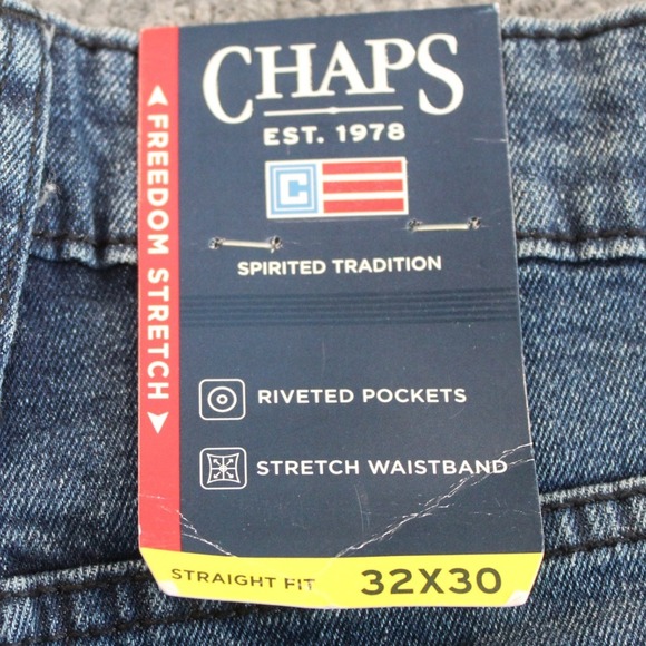 Chaps Mens Straight Fit Jeans Dark Wash Stretch Waistband Riveted Pockets 32x30 - Picture 2 of 10